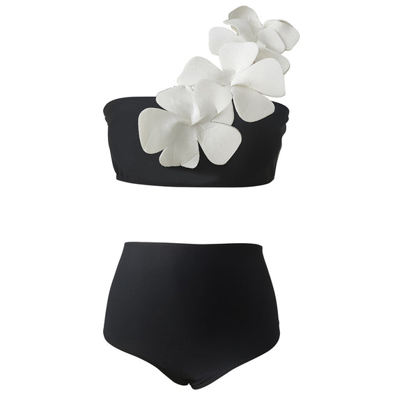 Traje de Baño de Dos Piezas con Flor Grande y Hombro Descubierto