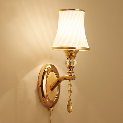 Lámpara de Pared Europea para Dormitorio y Sala de Estar - Image 10