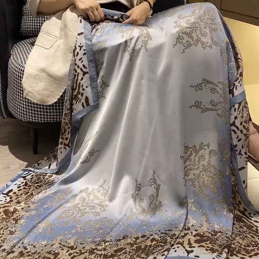 Pañuelo de Seda Satinado Cuadrado Versátil para Mujer - Image 2