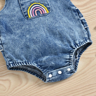 Conjunto de Dos Piezas: Peto Denim con Estampado Arcoíris y Pañoleta para Bebé Niña - Image 9