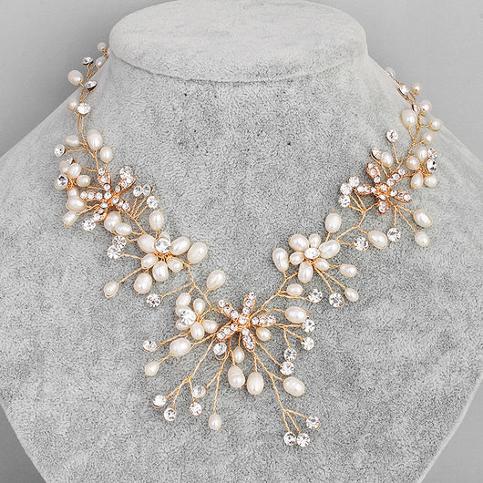 Conjunto de Collar y Aretes de Perlas Elegantes