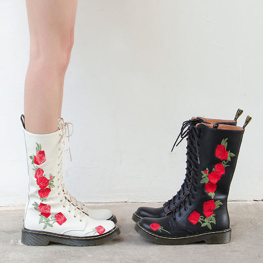 Botas Martin con Bordados de Estilo Nacional - Image 4