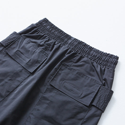 Shorts Harem Casual con Bolsillos Grandes y Anillo Doble de Nylon - Image 6