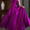 Vestido Satinado con Falda Amplia y Escote Tubo