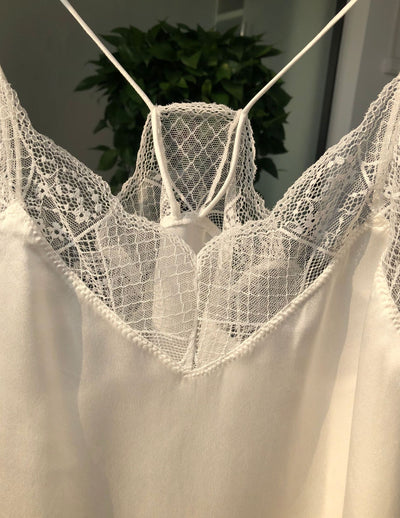 Camisola de Seda Versátil y Elegante - Image 10