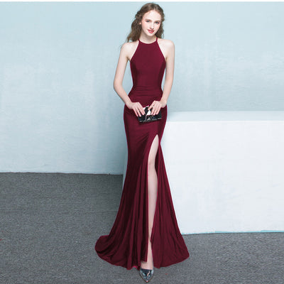 Vestido de Noche Rojo Cola de Pez Halter para Bodas y Eventos - Image 18