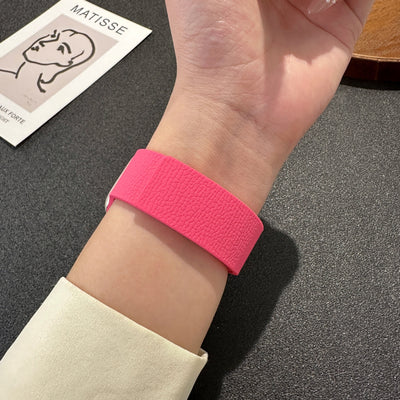 Correa Magnética para iWatch S10 Patrón Litchi Silicona Suave - Image 45