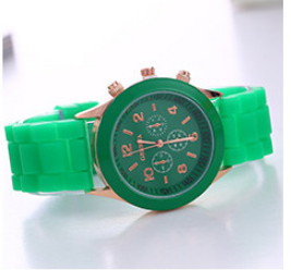Reloj Digital Geneva de Silicona con Cronógrafo - Diseño Moderno y Funcional - Image 13