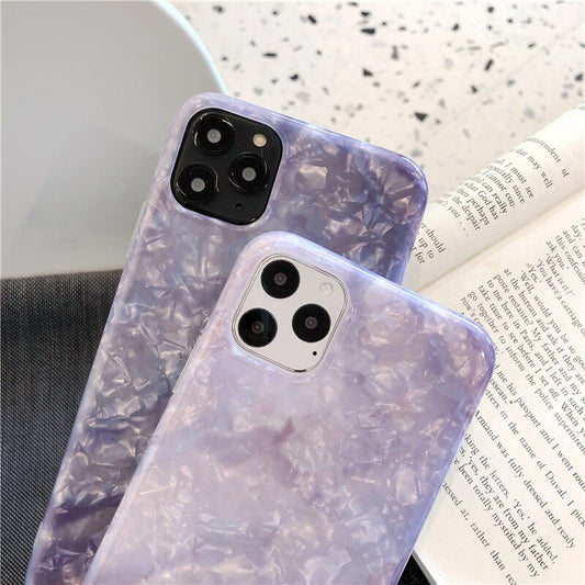 Funda de Silicona con Patrón de Concha Púrpura - Image 2