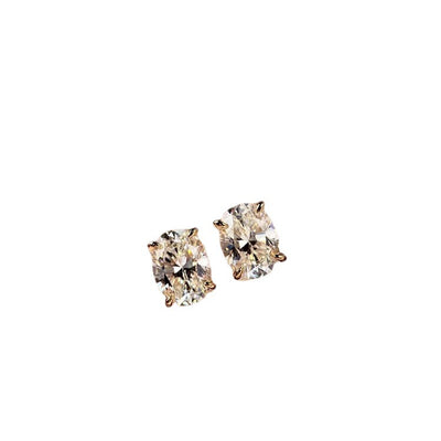 Aretes de Plata 925 con Diamante Oval - Diseño Elegante y Minimalista - Image 2