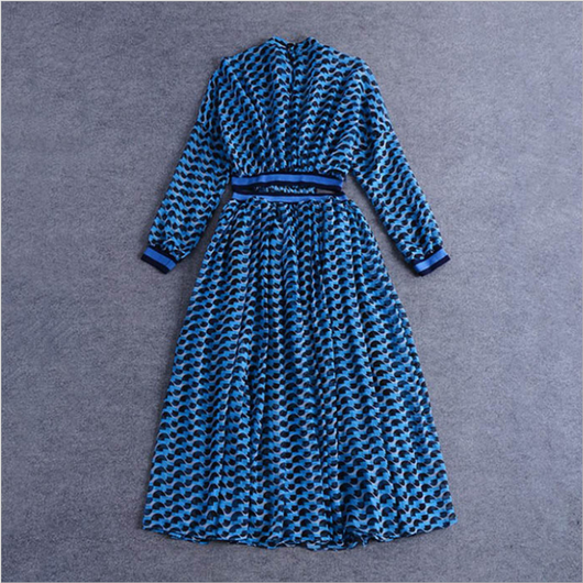 Vestido Calado Elegante - Image 4