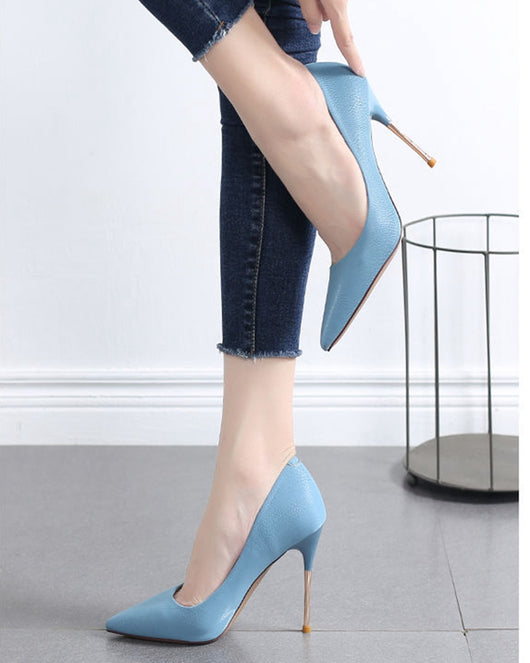 Tacones Stiletto Metalizados de Diseño Parisino - Image 10