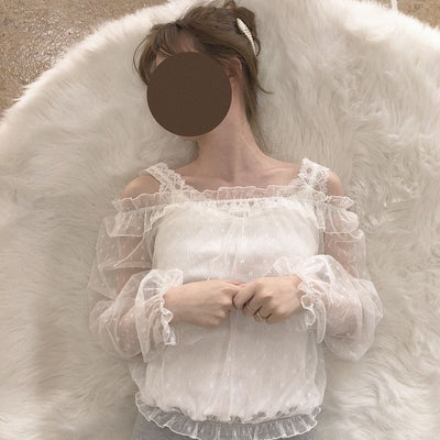 Blusa de Encaje con Volantes y Mangas Largas - Image 8