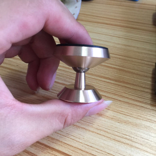 Soporte Magnético para Teléfono en Auto - Image 5