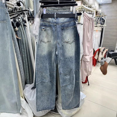 Jeans Rotos con Estampado de Letras y Efecto Pintura Desgastada - Image 5