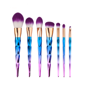 Set de 7 Brochas de Maquillaje Profesional con Diseño de Diamante