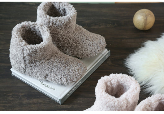Botas Altas Estilo Japonés para Parejas con Bolsa y Zapatos de Felpa Coral - Image 15