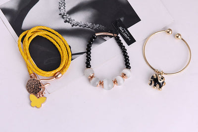 Pulsera de Perlas y Aleación - Image 3