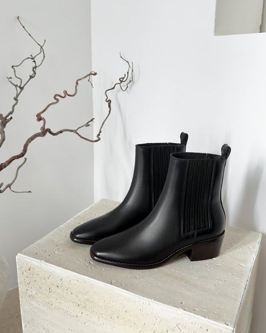 Botas Tobilleras Estilo Francés en Cuero Genuino con Punta Cuadrada y Tacón Robusto - Image 32