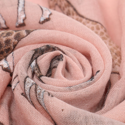 Pashmina Ligera Estampado Jirafa para Mujer - Diseño Adorable de Moda Veraniega - Image 7