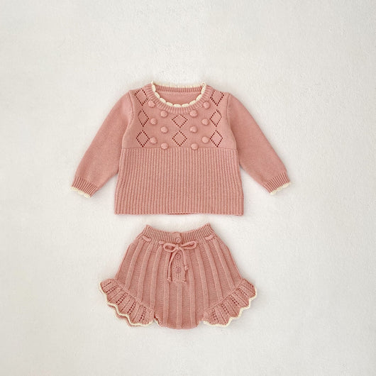 Conjunto de Suéter y Shorts para Bebé Niña 0-3 Años - Diseño Artesanal con Detalles Festoneados - Image 6