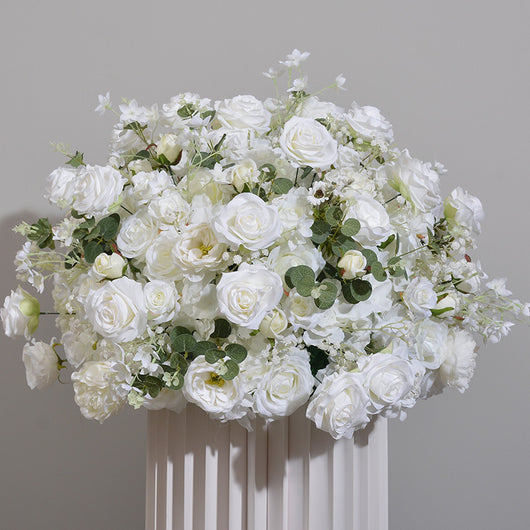 Bola Floral de Hortensias y Rosas para Decoración de Mesas de Boda - Image 4