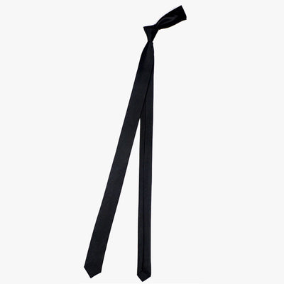 Corbata Angosta Estilo Universitario Negro Puro para Mujer - Image 4