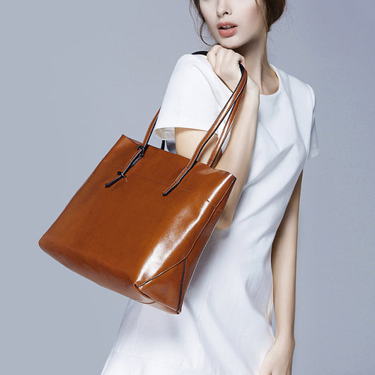 Bolso de Cuero Encerado con Bandolera - Diseño Portátil y Elegante - Image 2