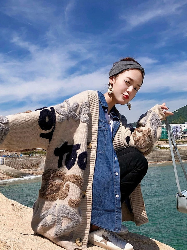 Cardigan Grueso Oversized con Letras - Suéter Voluminoso
