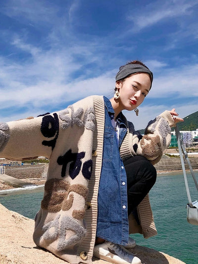 Cardigan Grueso Oversized con Letras - Suéter Voluminoso