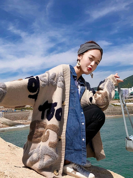 Cardigan Grueso Oversized con Letras - Suéter Voluminoso