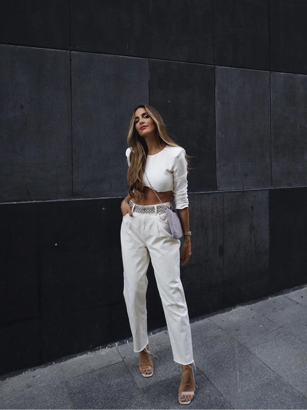 Blusas de Diseño Europeo: Elegancia Francesa con Estilo Contemporáneo
