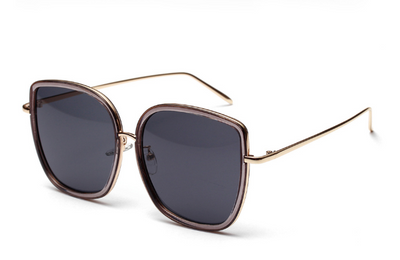 Big square sunglasses for women with transparent pink frames and pink gradient lenses, featuring gold-tone metal temples. - Image 8