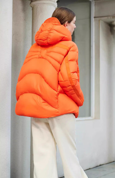 Chaqueta Acolchada Corta con Capucha de Plumón de Pato para Mujer - Image 2