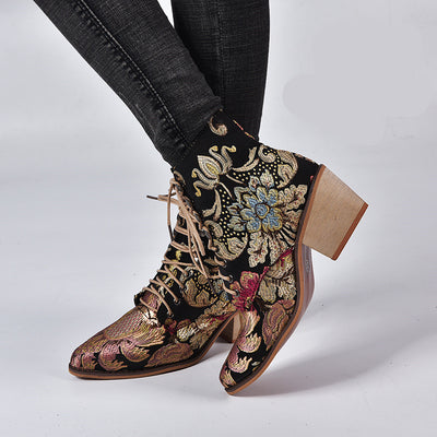 Botas Cortas para Mujer con Bordados Artesanales - Image 5