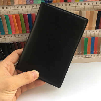 Cartera Pasaporte RFID Antimagnética en Cuero - Protección Total de Documentos - Image 4