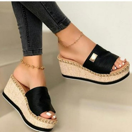 Pantuflas Oversized Muffin con Suela Gruesa para Mujer - Image 11