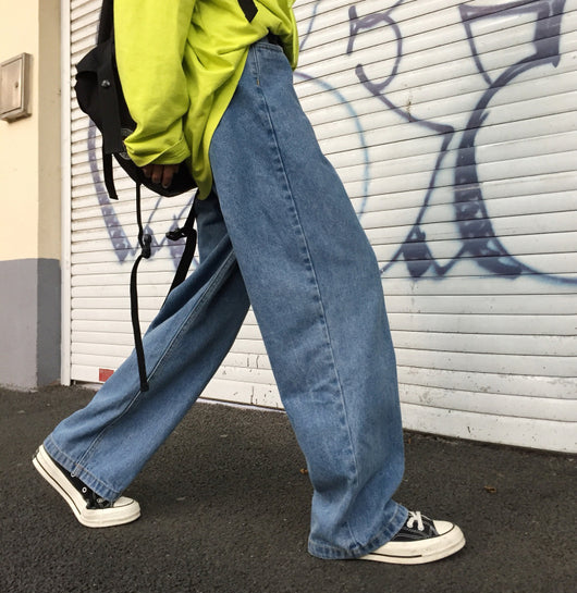 Pantalones Jean Acampanados de Pierna Ancha