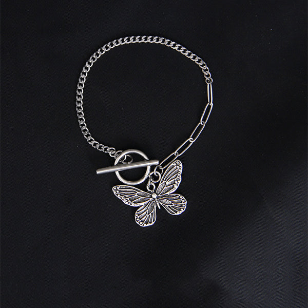 Collar Mariposa con Pulsera Desgastada - Image 5