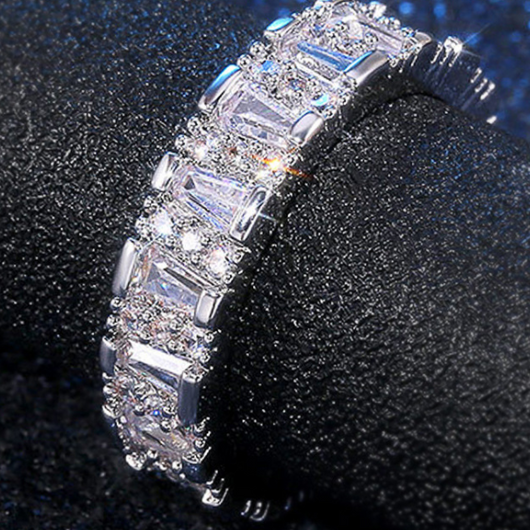Anillo de Diamantes AA con Circonita Irregular - Image 3
