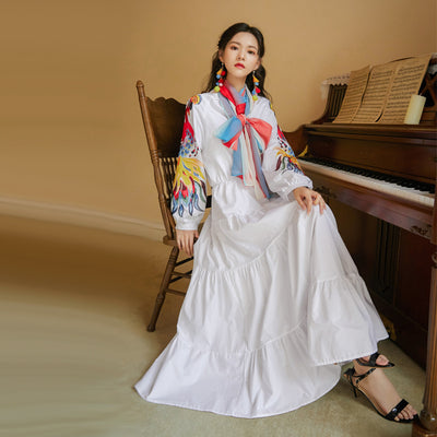 Vestido de Seda con Bordado de Fénix y Contraste - Image 8