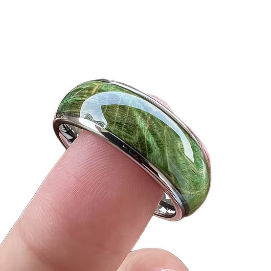 Anillo para Hombre con Veta de Madera Verde Elegante - Image 4