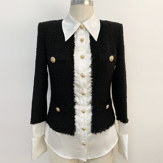 Chaqueta de Botones con Bordado de León