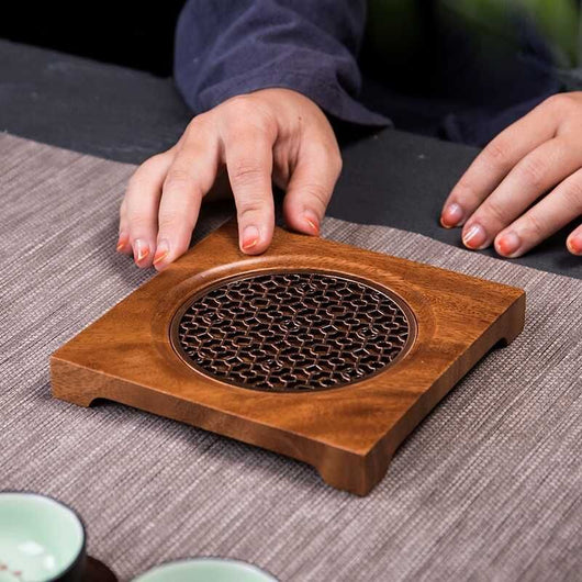 Posavasos de Madera de Nogal para Tetera - Protector de Mesa Premium - Image 4