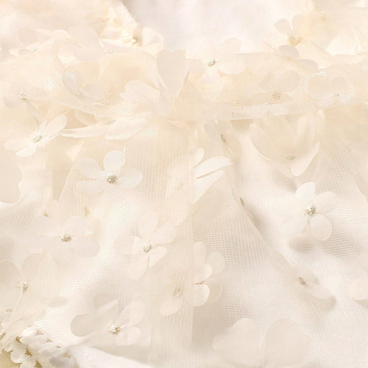 Vestido de Encaje Floral Blanco para Recién Nacida - Image 10