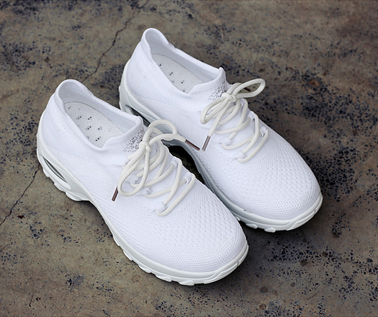 Tenis Deportivos Clásicos de Abuela - Image 14