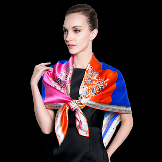 Pañuelo de Seda Estampado para Mujer - Diseño Minimalista - Image 6