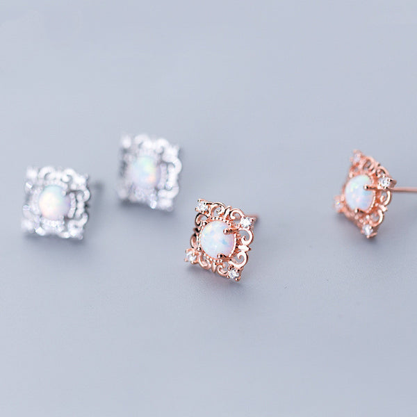 Aretes de Plata S925 con Patrón de Diamantes Cuadrados para Mujer