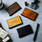 Cartera Slim Emergente para Hombre con Compartimiento Pop-Up