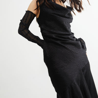 Vestido Vintage Cuello Swing Satén Oscuro - Image 10